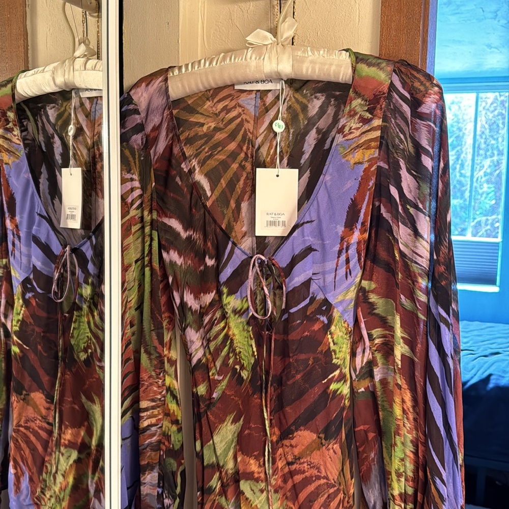 💜 NWT Women’s Rat & Boa Daliana Dress Max with Side Slit 💜 - Picture 9 of 9